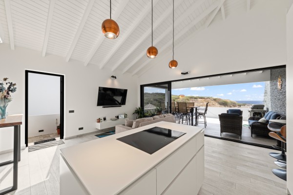 BLUE BAY – Luxury apartment in the Reef with two bedrooms and sea view