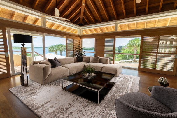 Seru Boca Estate - Beautiful waterfront villa with amazing views
