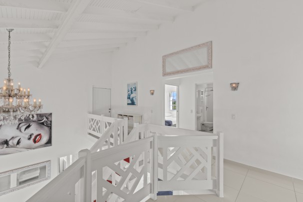 Champartments - Luxury group resort white villa on Curaçao 