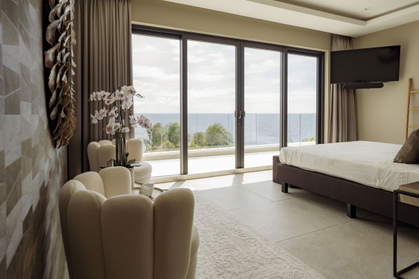 Blue Bay BQ9 - De meest exclusieve oceanfront villa van Curaçao