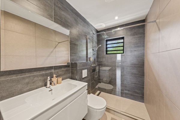 Vista Papaya Suites – Turnkey Multi-Unit Vastgoedobject in Westpunt