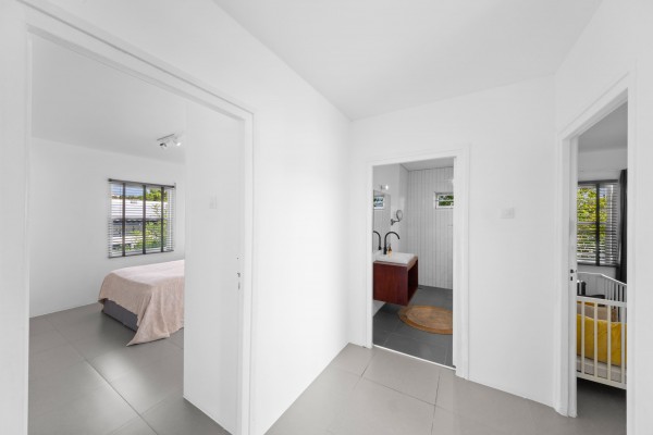 Jan Sofat - Stijlvolle 4 slaapkamer villa met zwembad & uitzicht