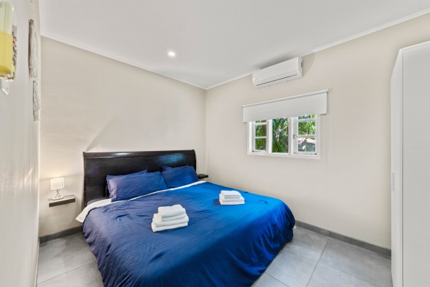 Mahaai - Apartment Complex with Pool and Rental Income