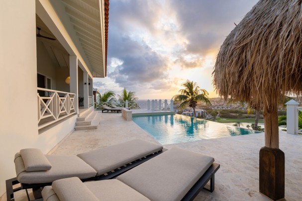 Blue Bay &ndash;  Exclusive Villa with Panoramic Sea & Golf Views