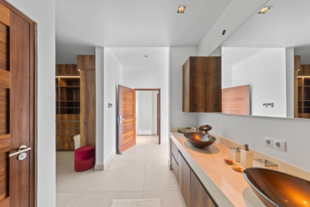 Jan Sofat luxury villa with 2 apartments & panoramic views