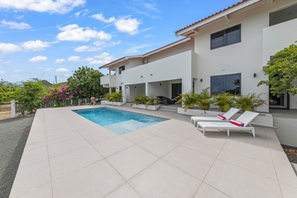 Vista Papaya Suites – Turnkey Multi-Unit Vastgoedobject in Westpunt