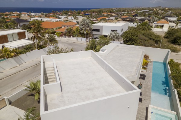 Vista Royal - Luxury villa with pool, jacuzzi & views at Jan Thiel