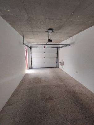 Ruim appartement met zwembad te huur in Jan Thiel -dichtbij het strand