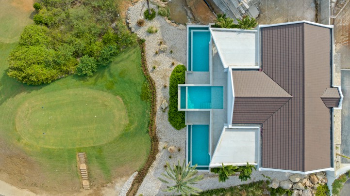 THE CAPE - Blue Bay Resort: Unique with Ocean and Golf Course Views