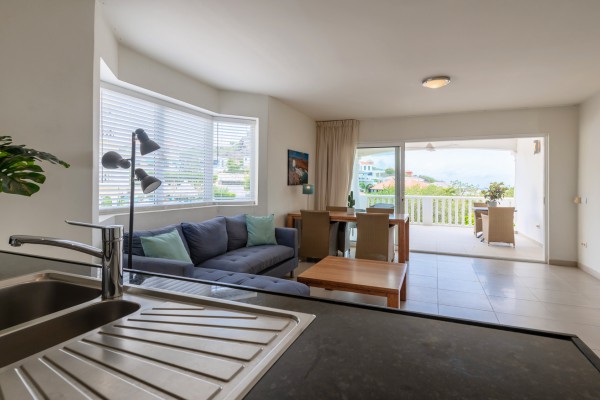 Triple Tree 29 – Unique 2-bedroom corner apartment with ocean view
