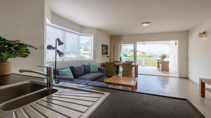 Triple Tree 29 – Unique 2-bedroom corner apartment with ocean view