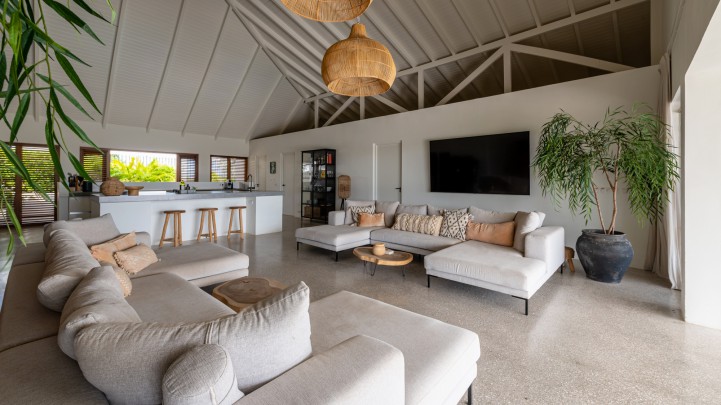 Jan Sofat – Luxe villa met panoramisch uitzicht