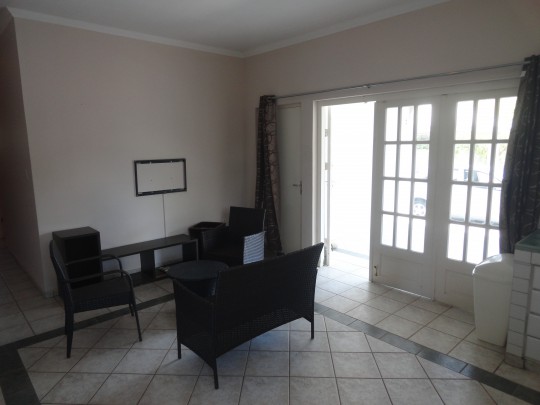 Lagun semi-detached homes with private path to Playa Jeremi