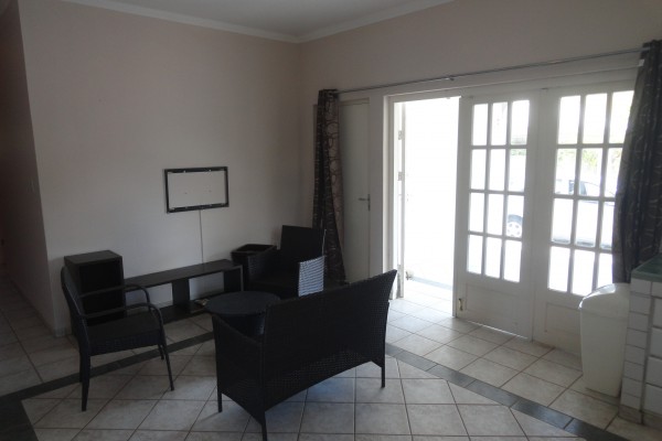 Lagun semi-detached homes with private path to Playa Jeremi