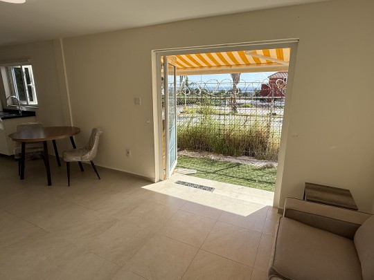 Renovated 1-Bedroom Apartment with Sea View at Royal Palm Resort 