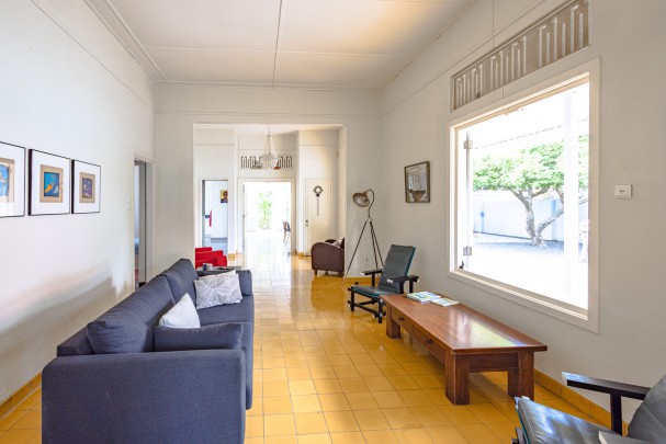 Charmante 3-Slaapkamer Villa te Huur in Rustig Emmastad