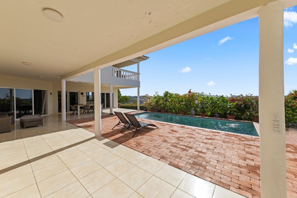 Seru Bottelier – Luxury Villa with Pool and Panoramic Salt Flats Views