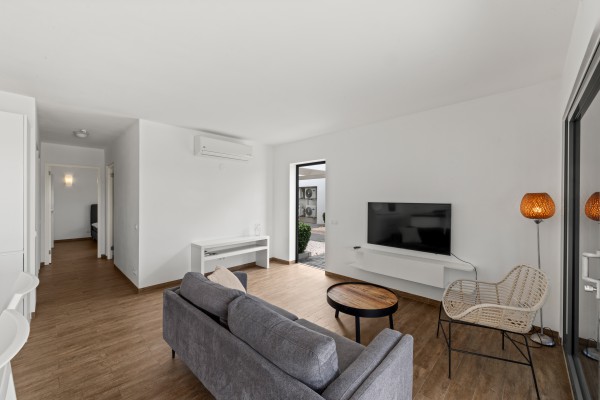 Blue Bay – Luxury Furnished Apartments with Sea View