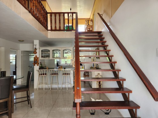 Curasol - Huis te koop Curacao rustige veilige buurt met studio