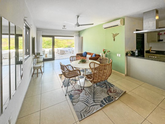 Blue Bay – Greenview Apartment with Excellent Rental Potential