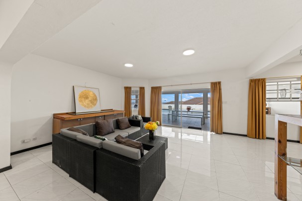 Blue Bay Resort - Caribbean Luxury Villa with 7 Bedrooms and Sea Views