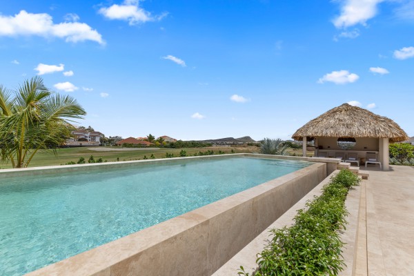 Blue Bay - Moderne Luxe Villa aan Golfbaan voor vakantieverhuur