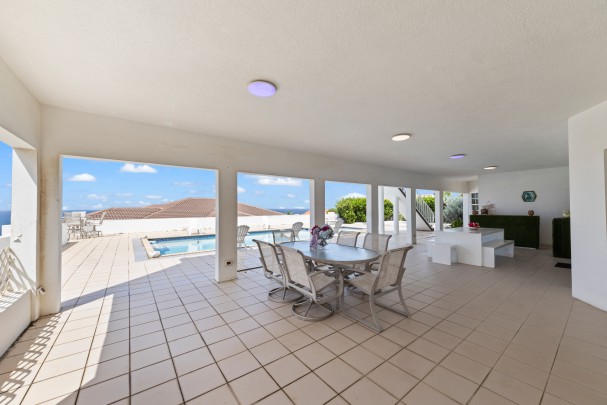 Blue Bay Resort - Caribbean Luxury Villa with 7 Bedrooms and Sea Views