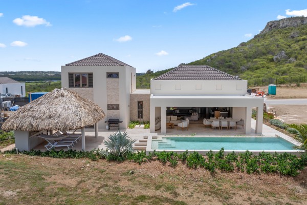 Blue Bay - Moderne Luxe Villa aan Golfbaan voor vakantieverhuur