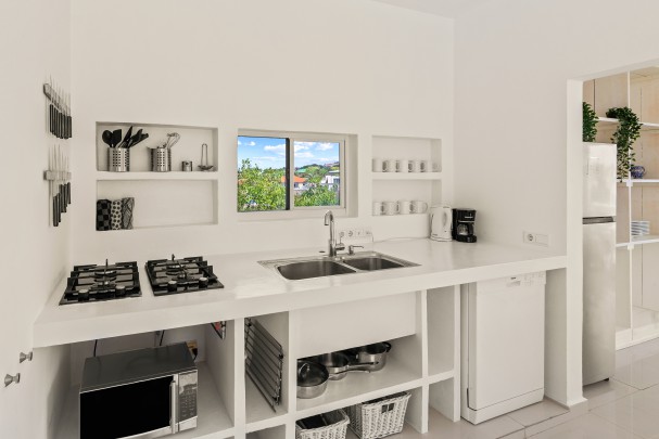 Champartments - Luxury group resort white villa on Curaçao 