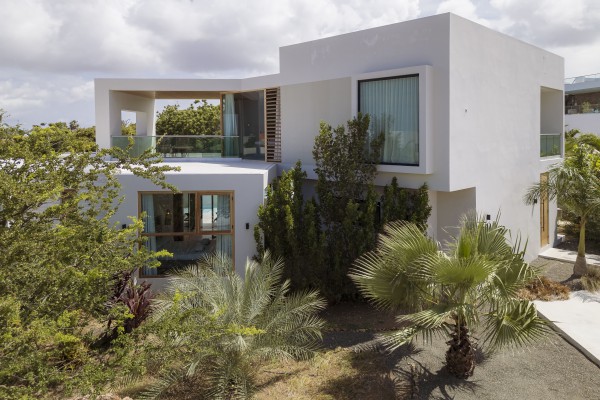 Vista Royal - Luxury villa with pool, jacuzzi & views at Jan Thiel