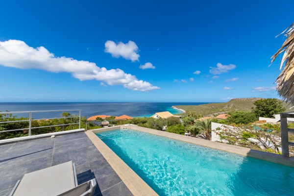 Cas Abao – Modern 5-Bedroom Oceanview Villa