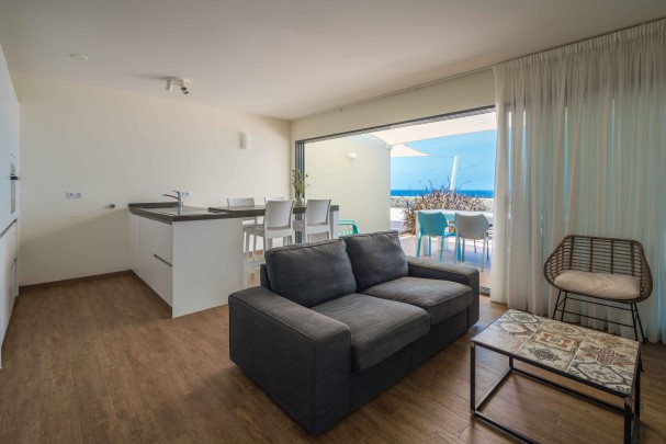Blue Bay B-section | Excellent investment and/or ideal living comfort.
