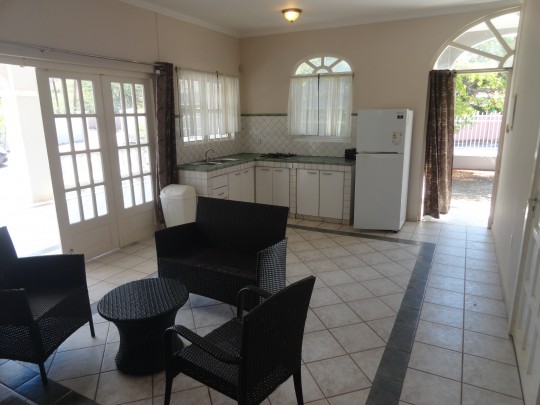 Lagun semi-detached homes with private path to Playa Jeremi