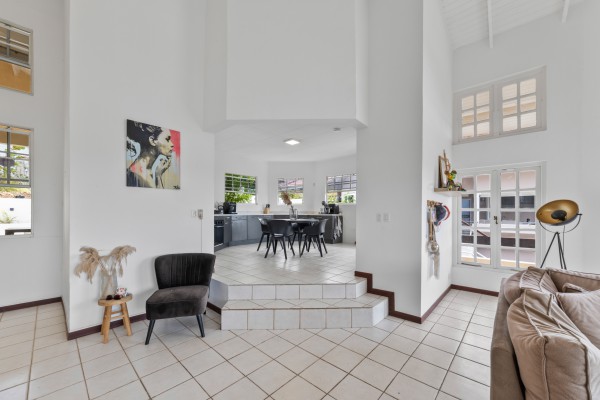 Cas Grandi – Villa in an Elevated Location