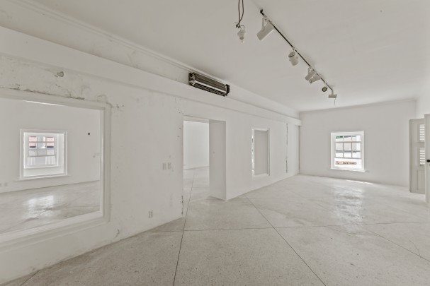 Otrobanda - Multifunctional commercial space in monumental building