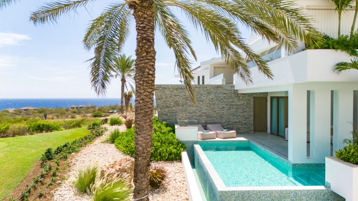 THE CAPE 6 - Exclusive apartment with sea view and private pool.