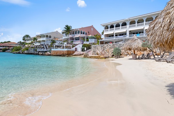 Ocean Resort &ndash; Ruim Luxe Gemeubileerd Appartement met Zeezicht