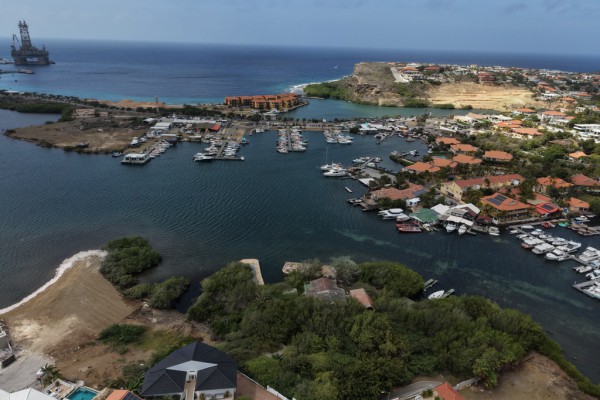 Ruime kavel met prachtig uitzicht op het Spaanse Water| Brakkeput Abou