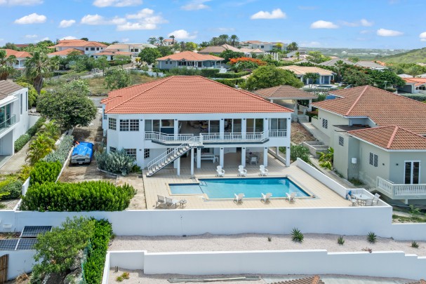 Blue Bay Resort - Caribbean Luxury Villa with 7 Bedrooms and Sea Views