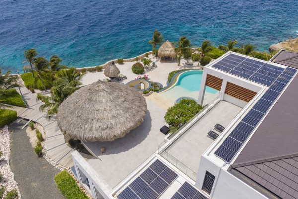 Blue Bay BQ9 - Most Exclusive Oceanfront Villa in Curaçao