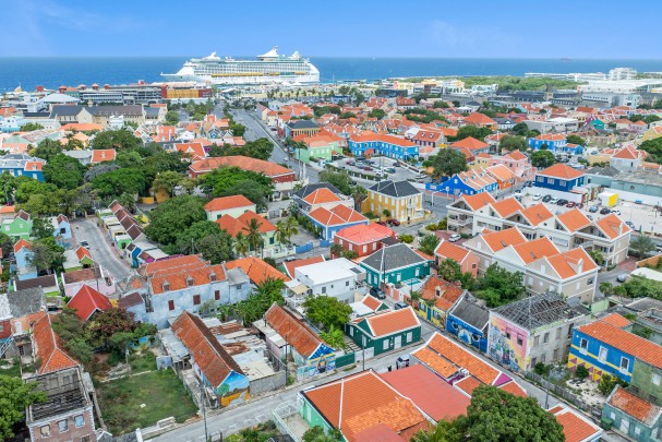 Otrobanda – Historic apartment complex