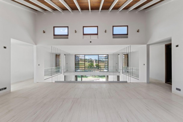 Luxury Villa with Pool & Golf View in Blue Bay Curaçao