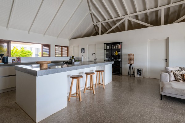 Jan Sofat – Luxury villa with panoramic sea views 