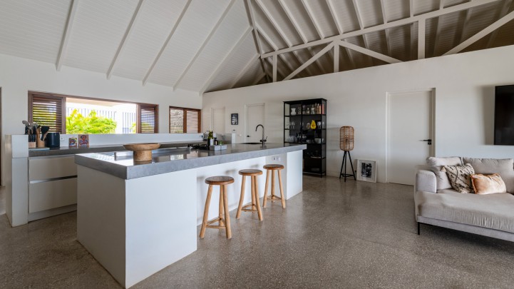 Jan Sofat – Luxe villa met panoramisch uitzicht