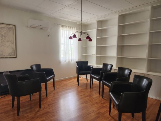 Salinja - Spacious house with beautiful view centrally located