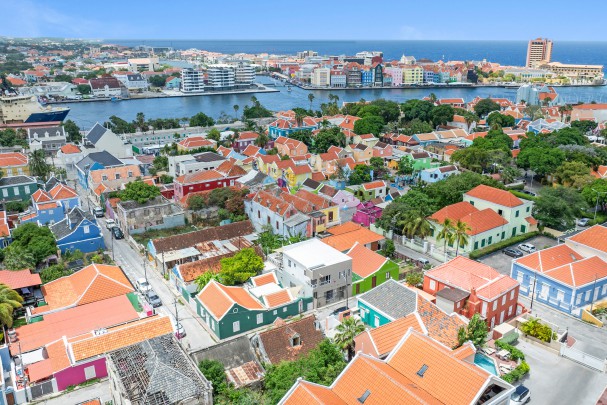 Otrobanda – Historic apartment complex