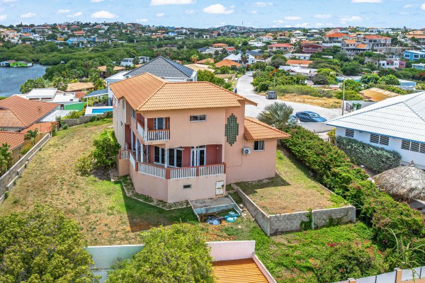 Majestic Hilltop Villa with Endless Ocean Views -  Brakkeput, Curaçao
