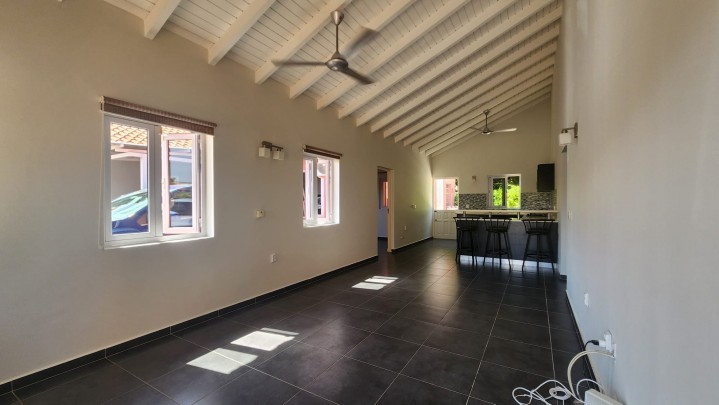 Moderne gezinswoning met zwembad in Tiffany Residence Curaçao