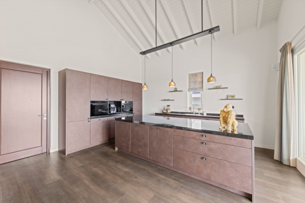 Blue Bay – Exclusive villa met adembenemend uitzicht  