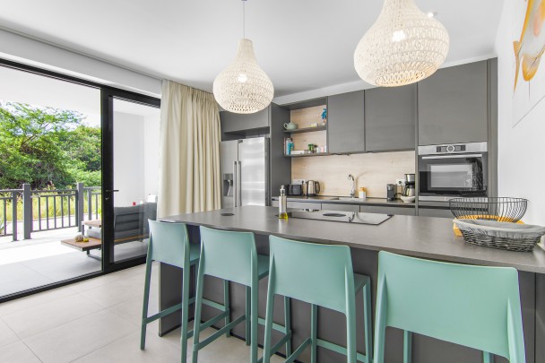 Blue Bay The Breeze – Luxueus Nieuwbouw Appartement met Zwembad